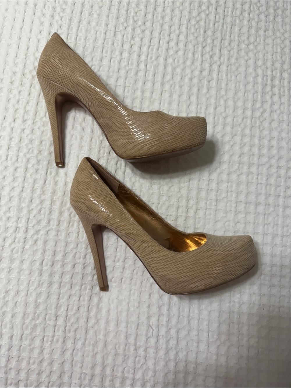 BCBG Classic Nude Platform High Heels - Women's Pumps